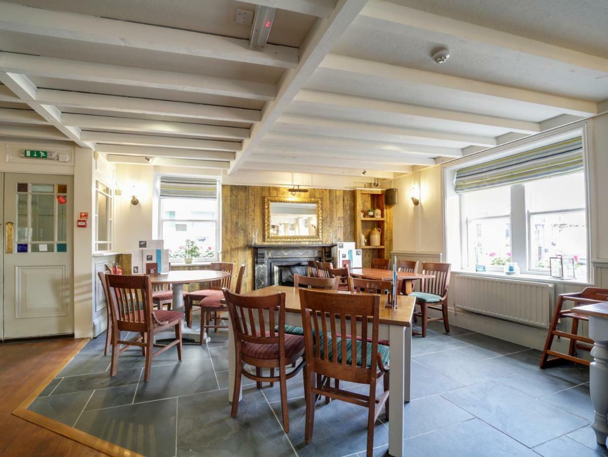 The Swan Hotel Wadebridge Exterior foto